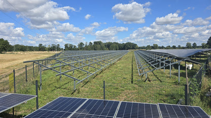 Sistem de montaj fotovoltaic la sol pentru 800 module 28euro/ panel